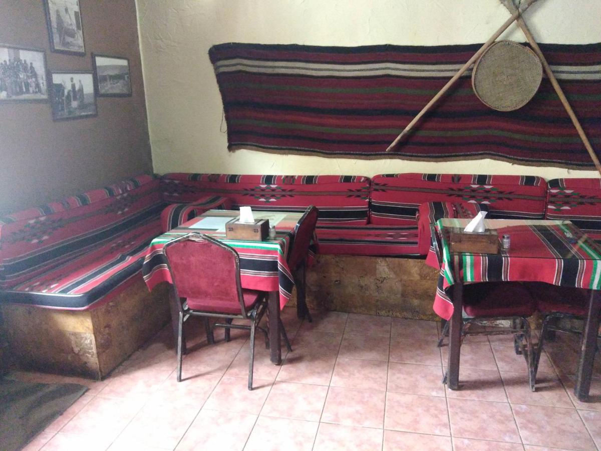 Queen Ayloa Hotel&Restaurant Madaba Eksteriør billede