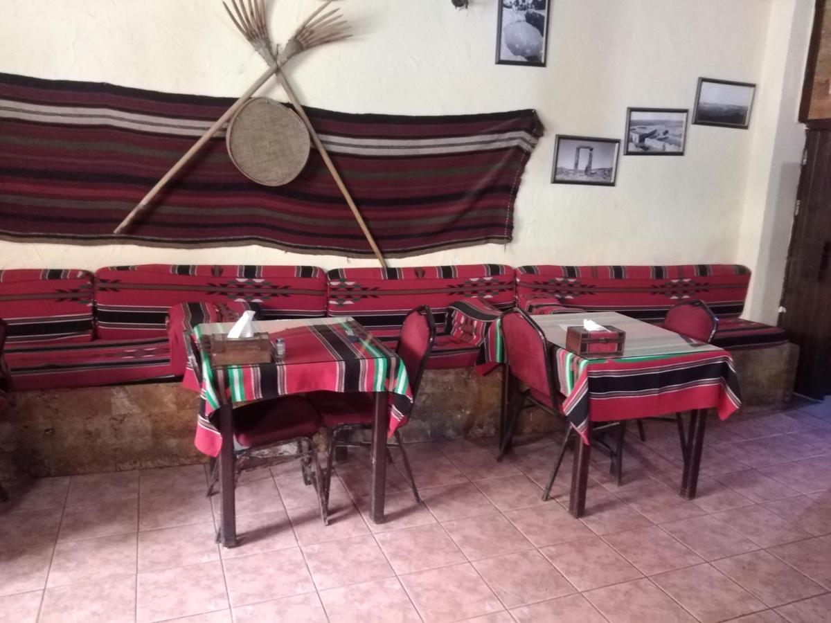 Queen Ayloa Hotel&Restaurant Madaba Eksteriør billede